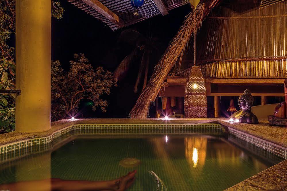 Casa Pericos Yelapa Hotel ภายนอก รูปภาพ